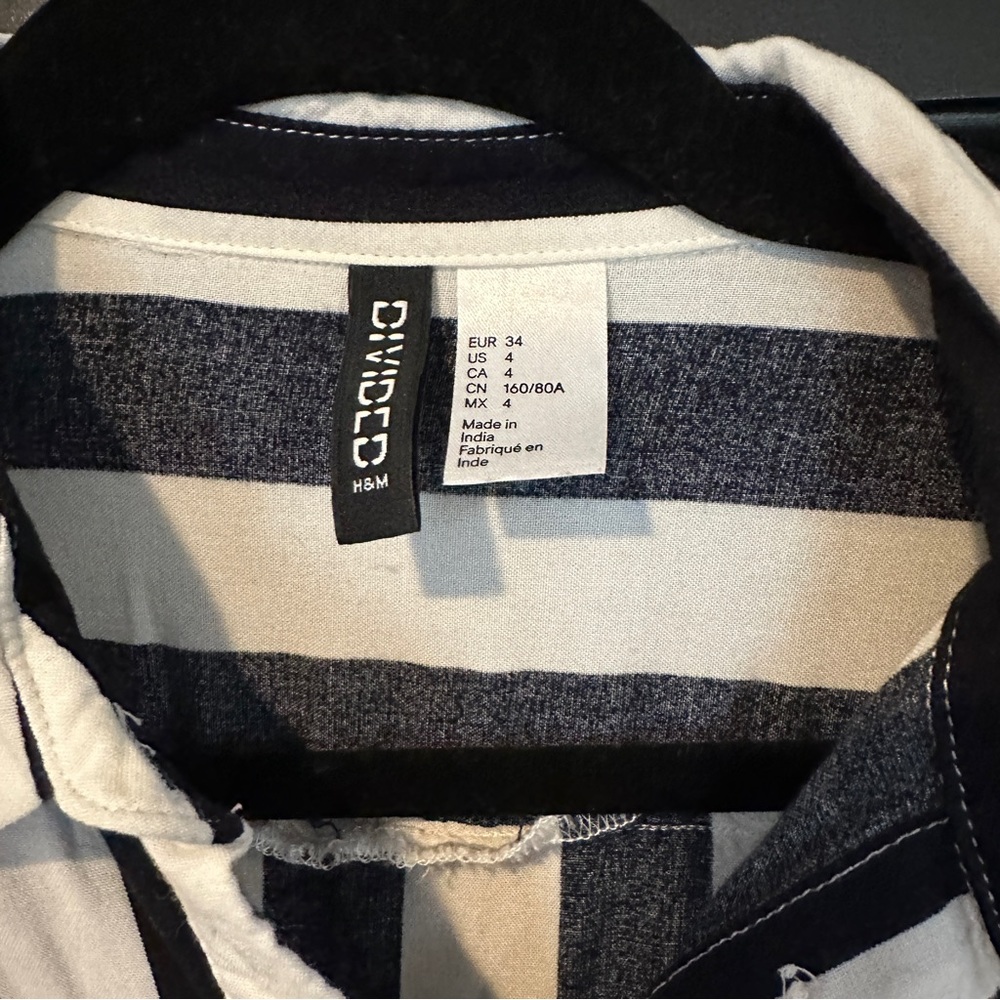 H&M button down - Picture 4 of 4